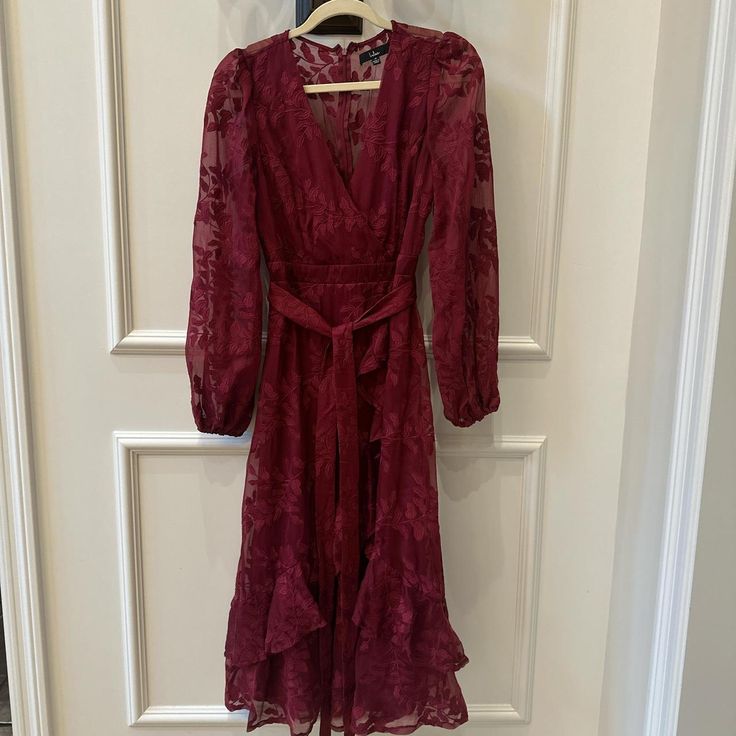 What lipstick color goes with a marsala dress
