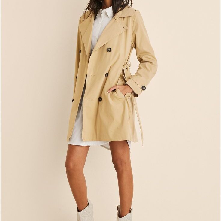 how to style a trench coat