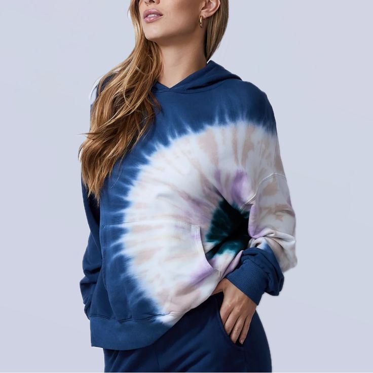 tie dye sweatshirt