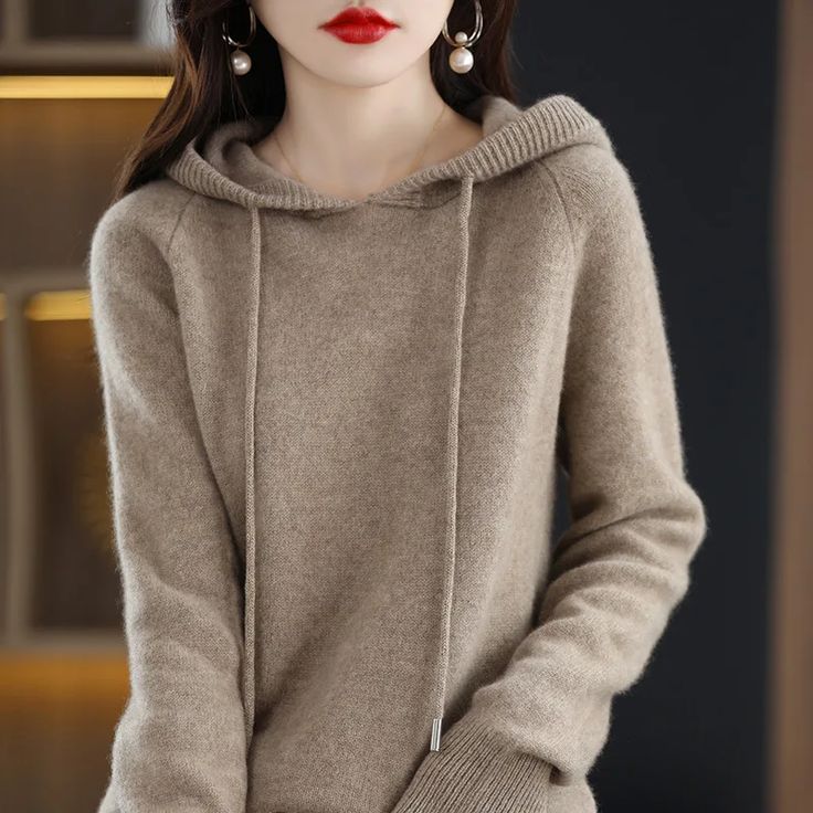 Pullover sweatshirt