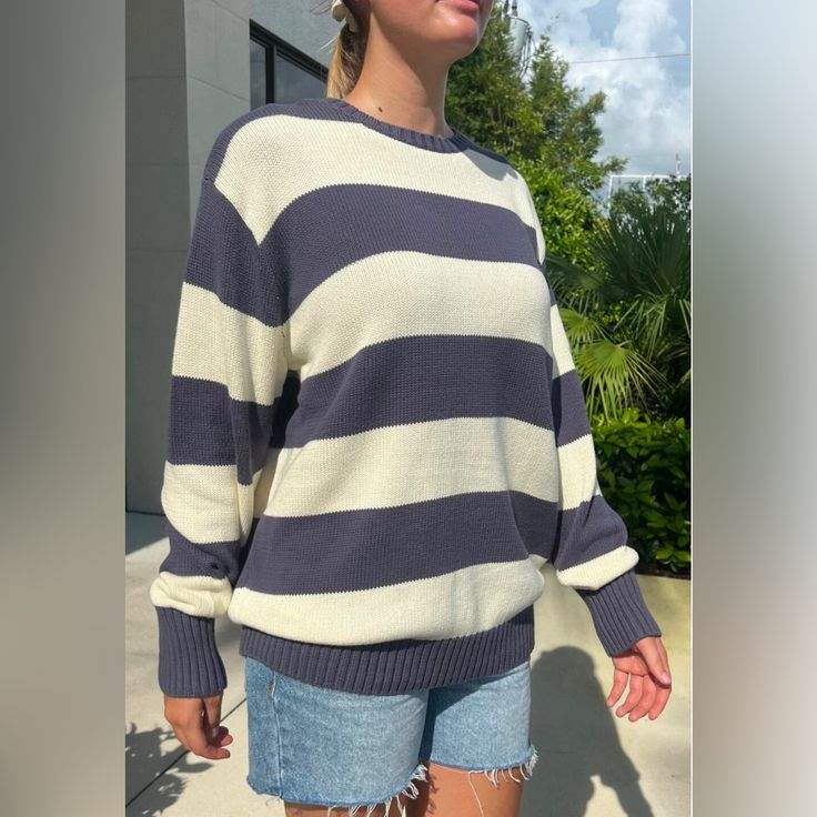 Crewneck sweater