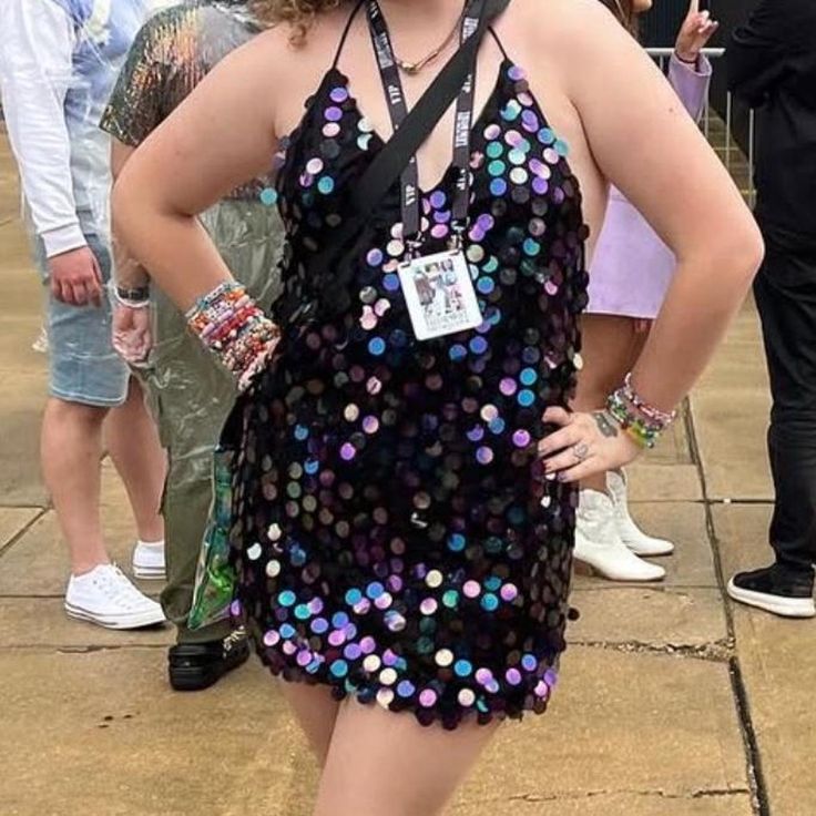Shimmering dress 