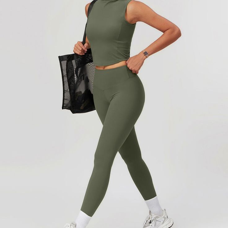 Athletic leggings