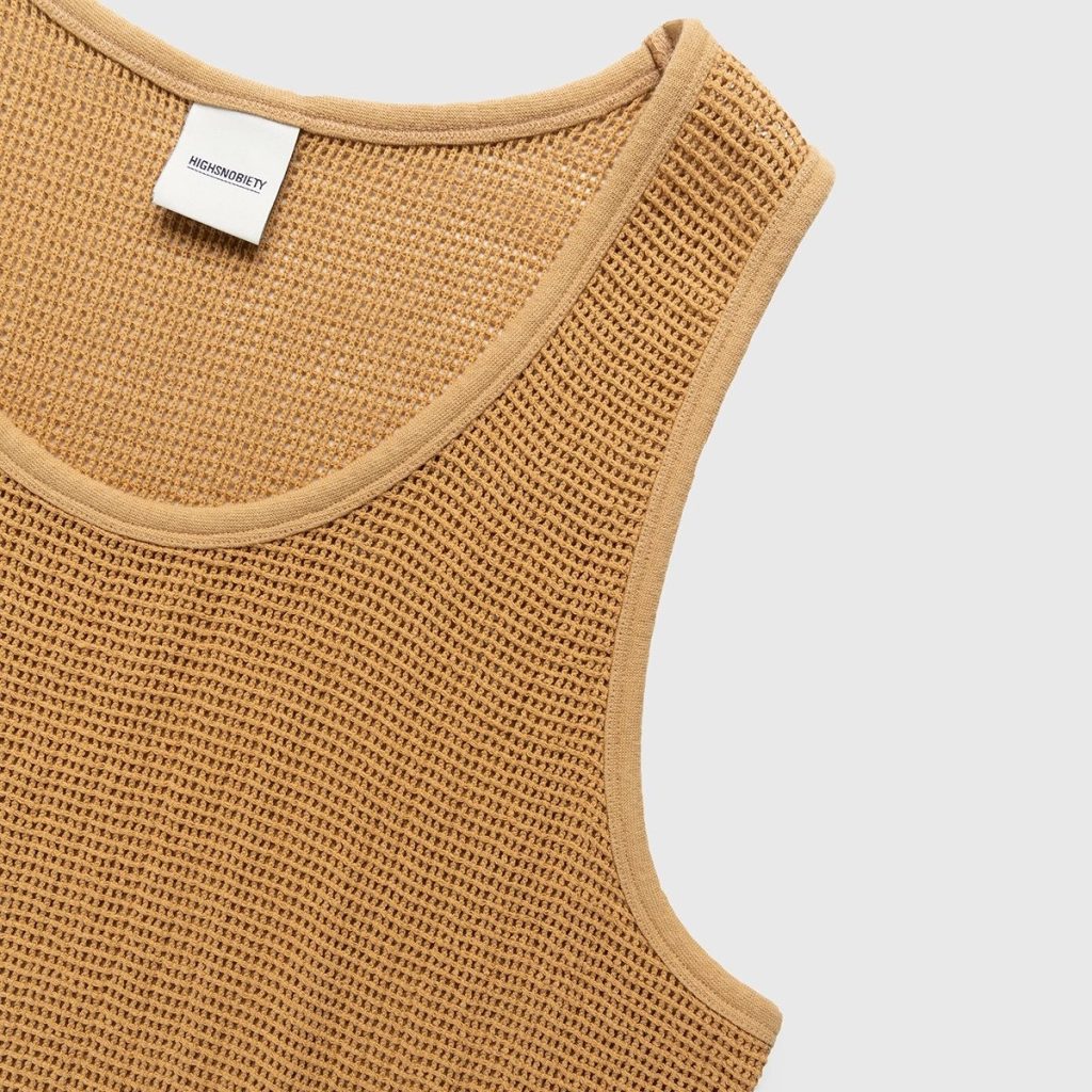 brown tank top