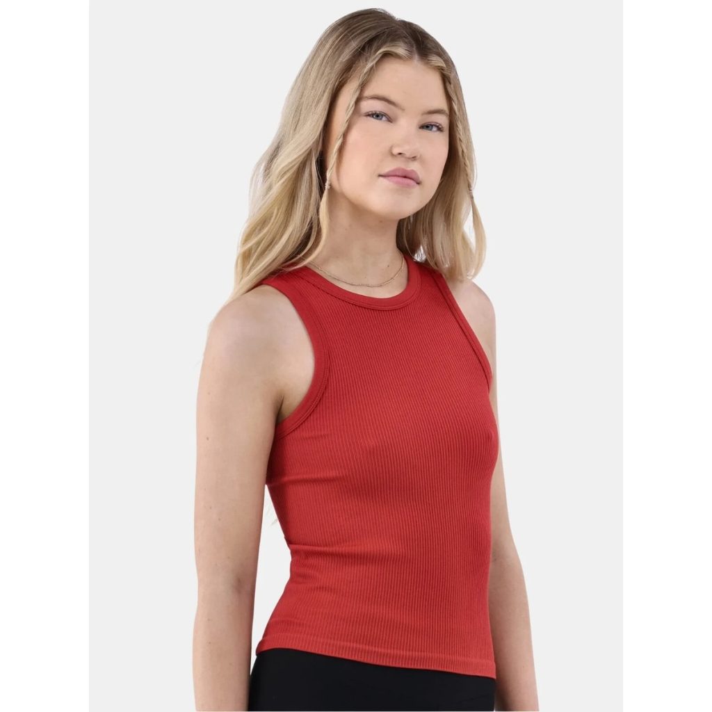 red tank top