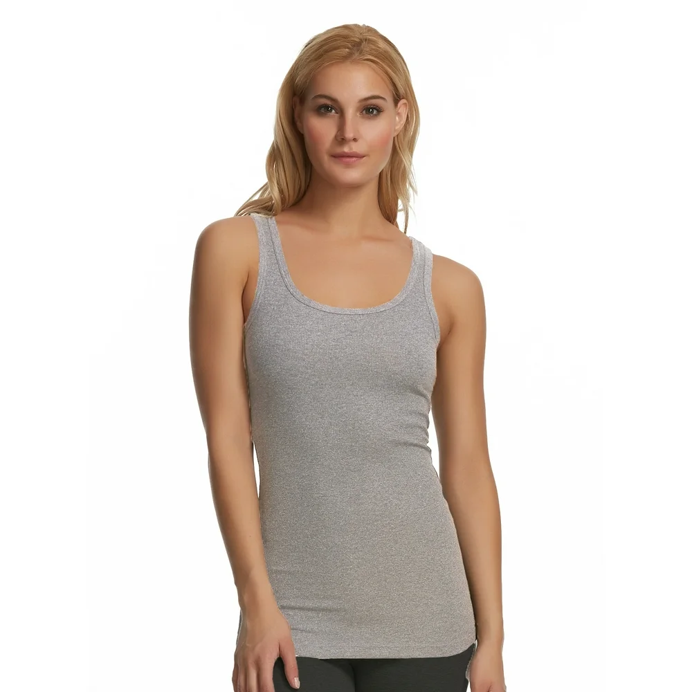 grey tank top