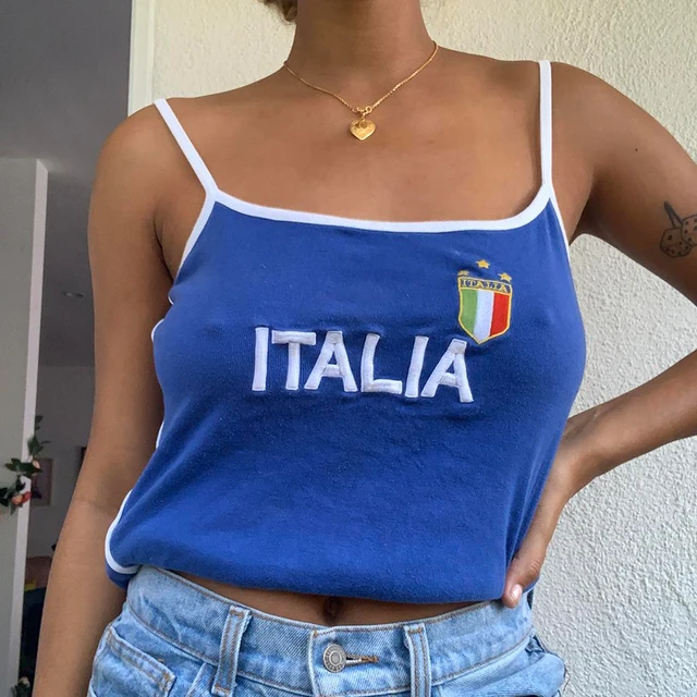 blue tank top