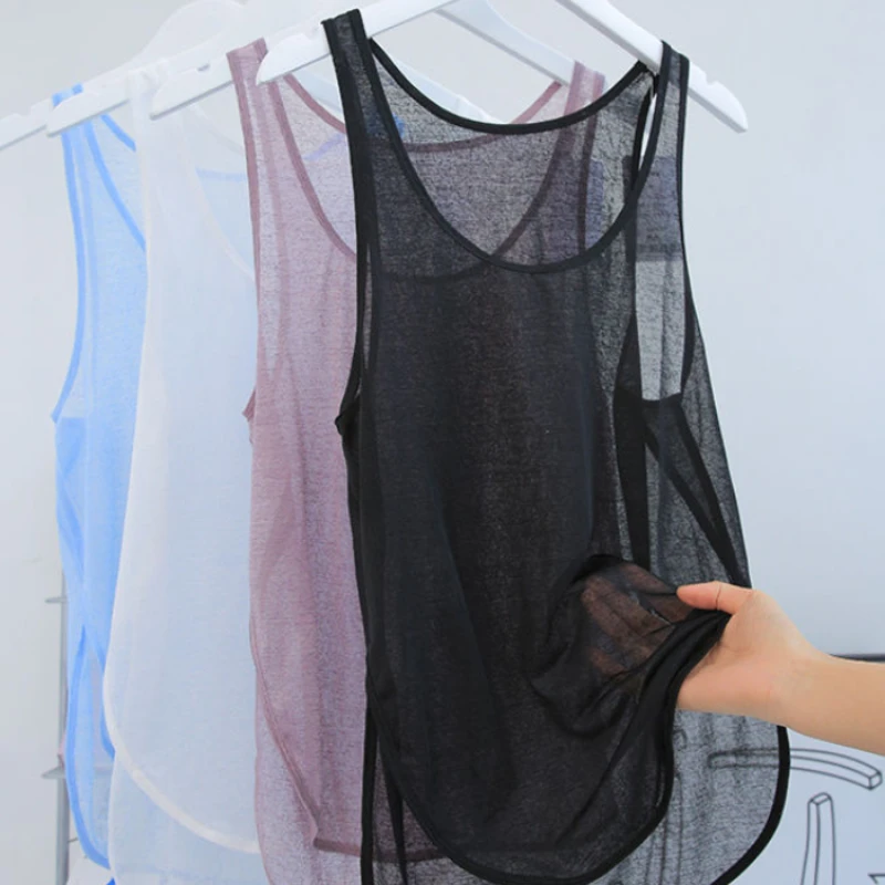 scoop neck tank top