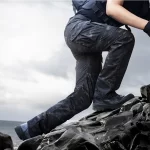cargo pants black