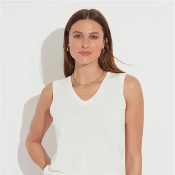 cream tank top
