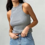 gray tank top