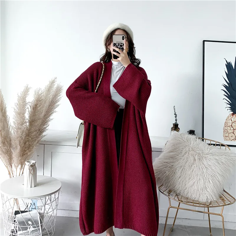 oversized cardigan sweater