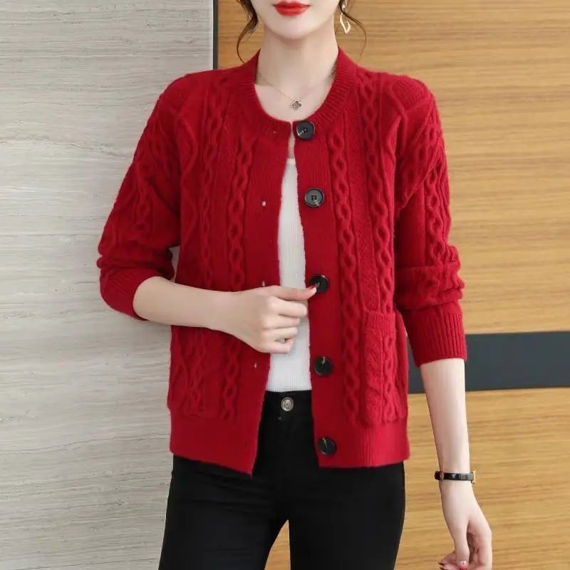 knit cardigan sweater