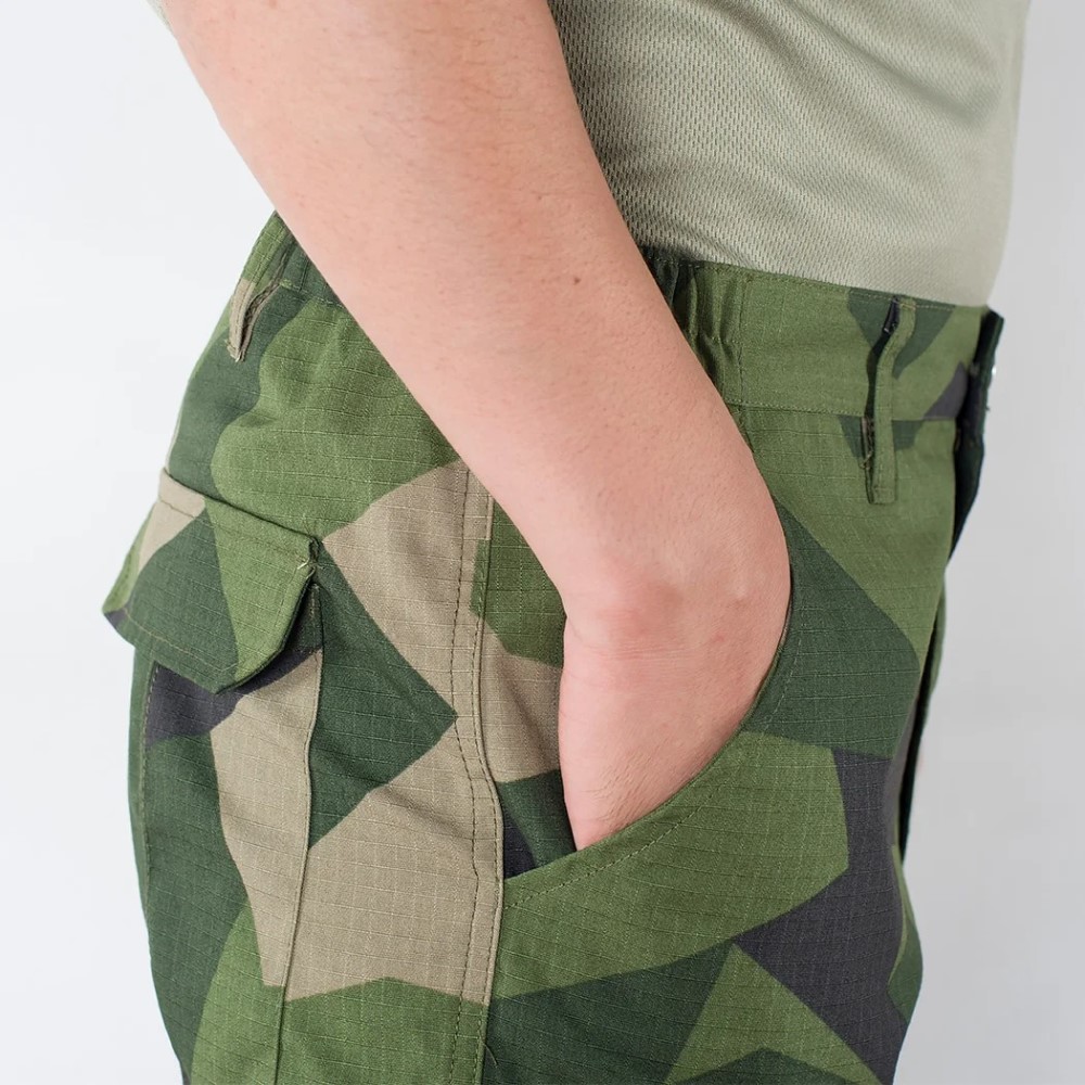 camo cargo pants mens