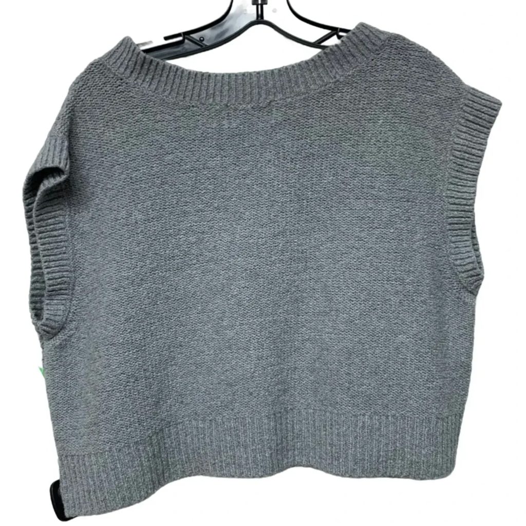 old navy sweater vest