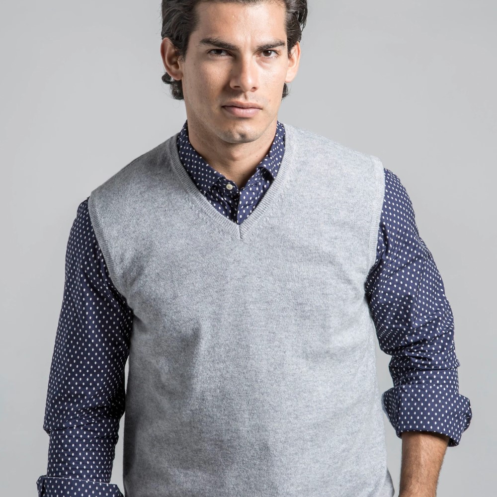 men's v neck sweater vest