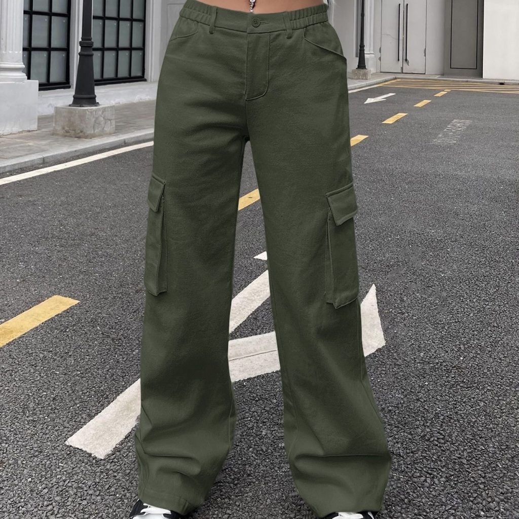 green cargo pants outfit